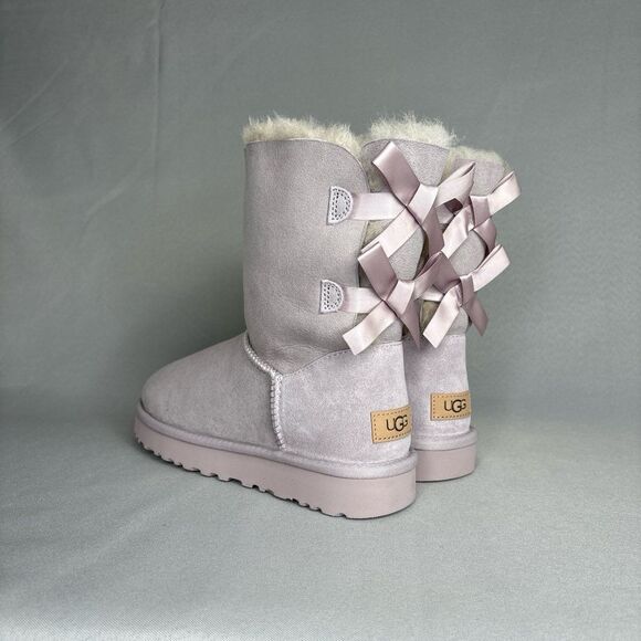New Women's 9 UGG Boots Bailey Bow Light Purple Lavender Suede w/ Purple Soles - Picture 7 of 11